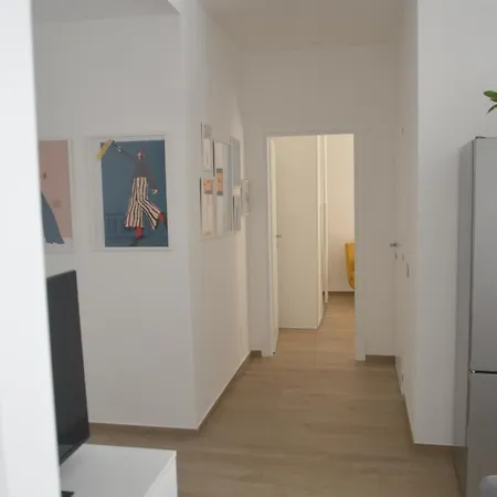 50 Al Vaticano House Рим